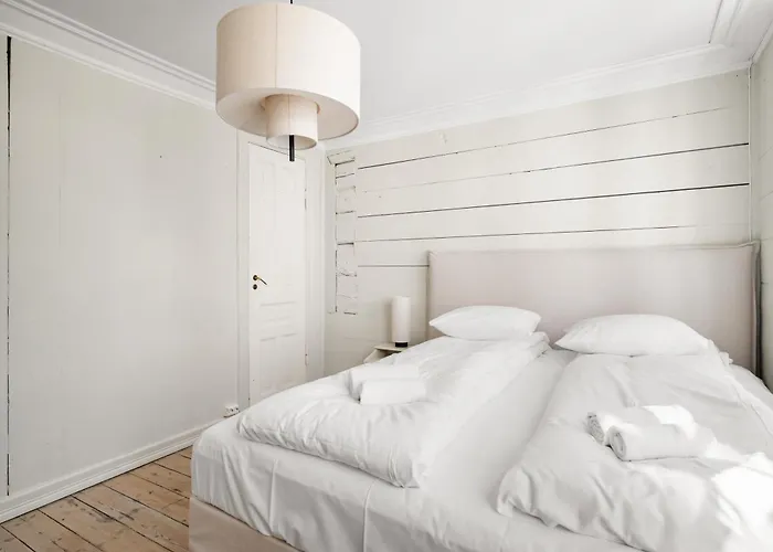 Gem Straight Out Of History - Built In 1750 * Bergen